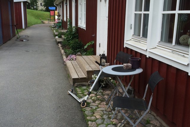 Herreslia 19, Tollered - bild 1