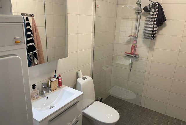 Ekebyholmshöjden 13A, Rimbo - bild 2