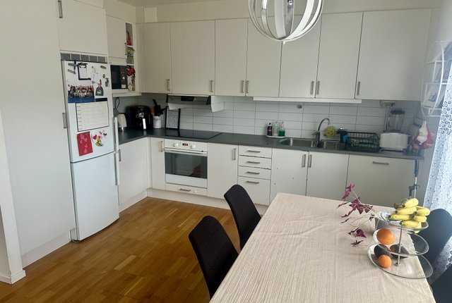 Trädgårdsmästarstigen 4, Rönninge - bild 1