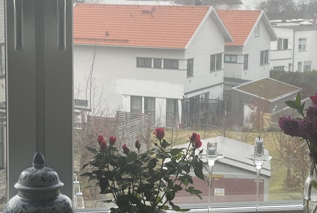 Ugglegården 36, Hovås - bild 1