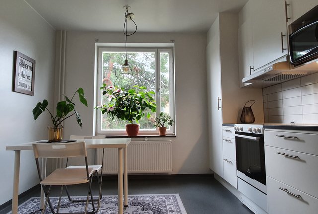 Härbrevägen, Skogås - bild 2