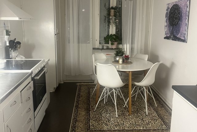 Pluggvägen 29, Tyresö - bild 1