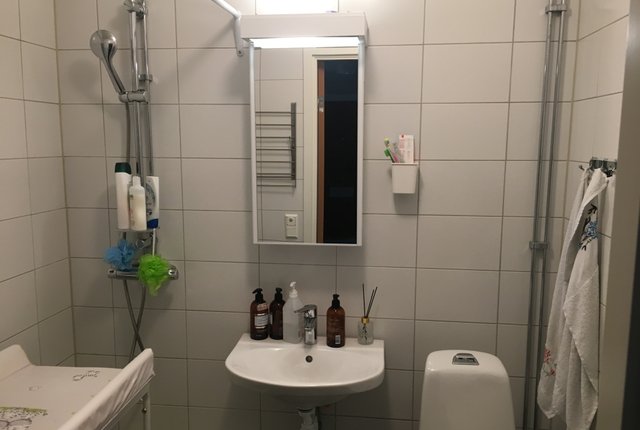 Hagsätra torg 44, Bandhagen - bild 1