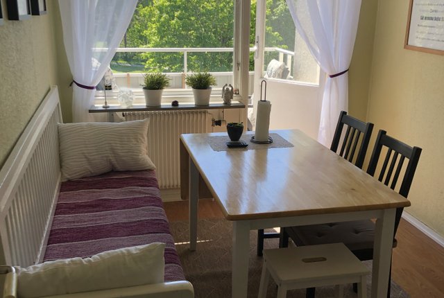 Frösätrabacken 18, Skärholmen - bild 1