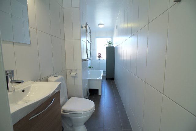 Våmmedalsvägen 28, Kållered - bild 1