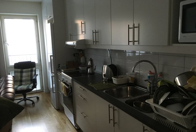 Arkens Väg 28, Handen - bild 3