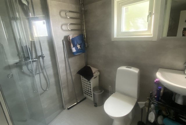 Ploglandsvägen 12, Ekerö - bild 1