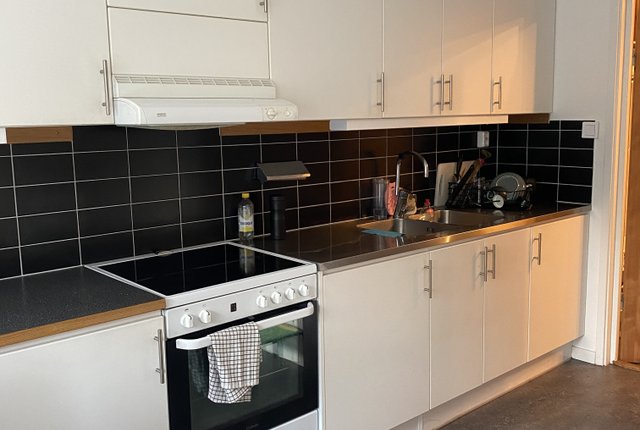 Molkomsbacken 28, Farsta - bild 3