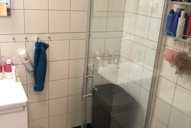 Vallhornsvägen 5, Skogås - bild 4