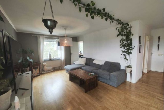 Stångholmsbacken 56, Skärholmen - bild 1