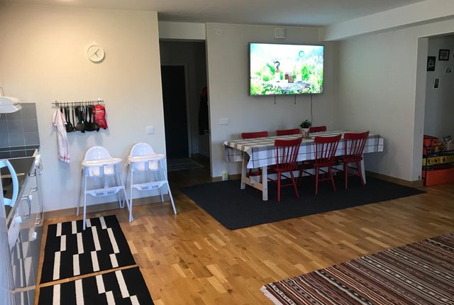 Valsta Gårdsväg 10, Märsta - bild 5
