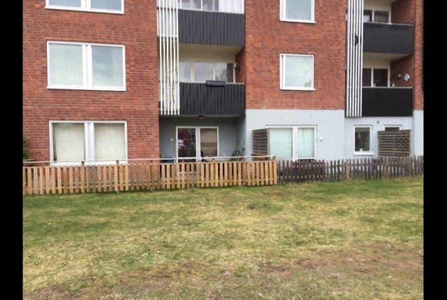 Bagarfruvägen 72, Sköndal - bild 1