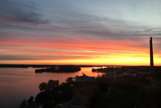 Strandliden 22, Hässelby - bild 1