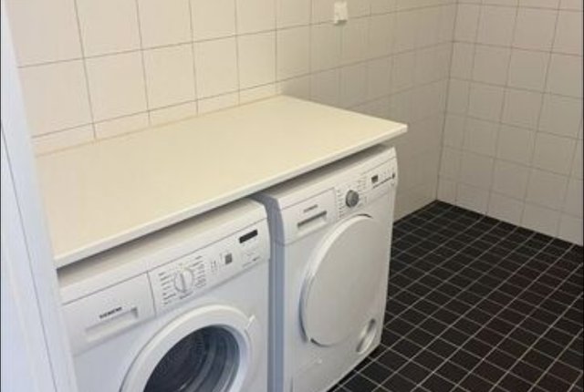 Arkens Väg 15, Handen - bild 4