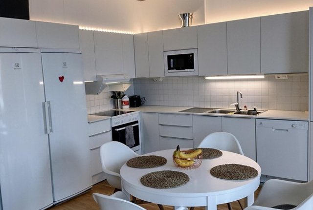 Volymvägen 13, Täby - bild 1