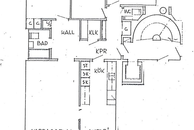 Hagsätra torg 42, Bandhagen - bild 1