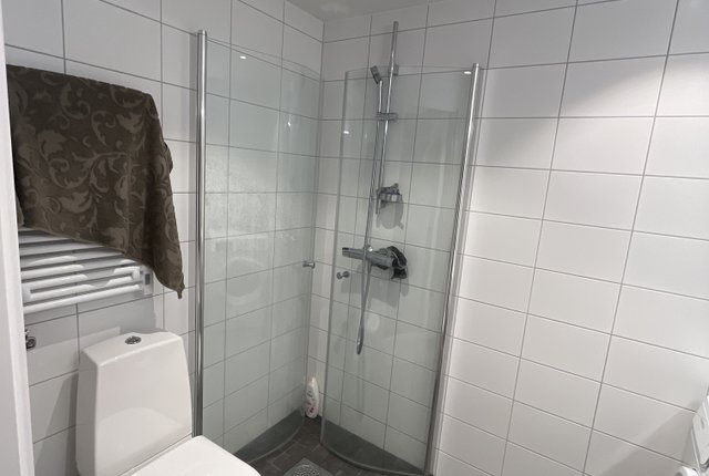 Sparres väg 25, Bro - bild 6
