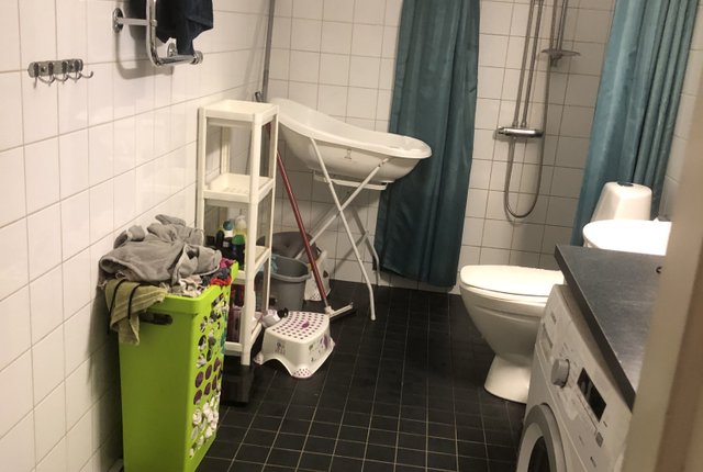 Poseidons gränd 3, Handen - bild 2