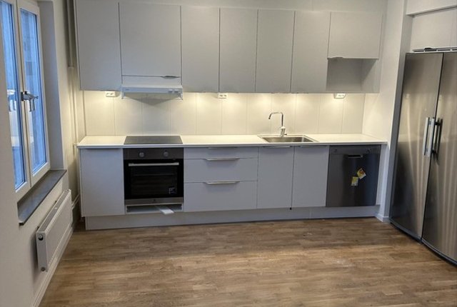Solstigen 21, Sollentuna - bild 1