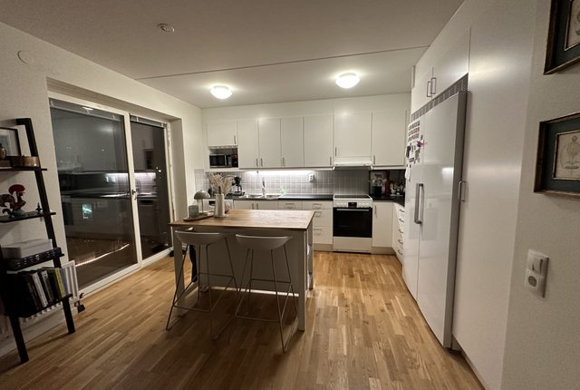 Johanneshovsvägen 125, Enskede Gård - bild 1