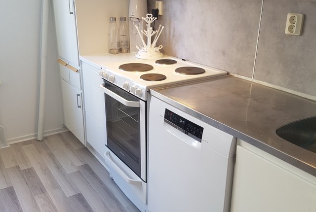 Studievägen 12, Sollentuna - bild 1