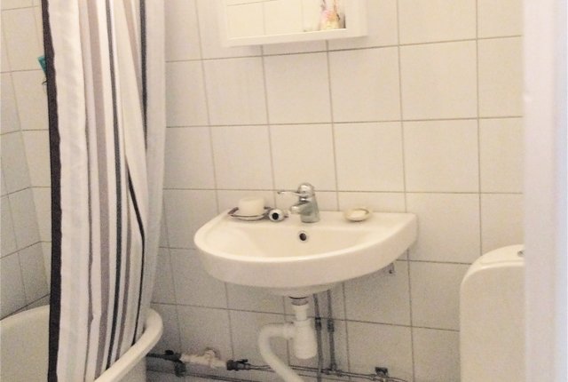 Vita Liljans väg 32, Skärholmen - bild 3