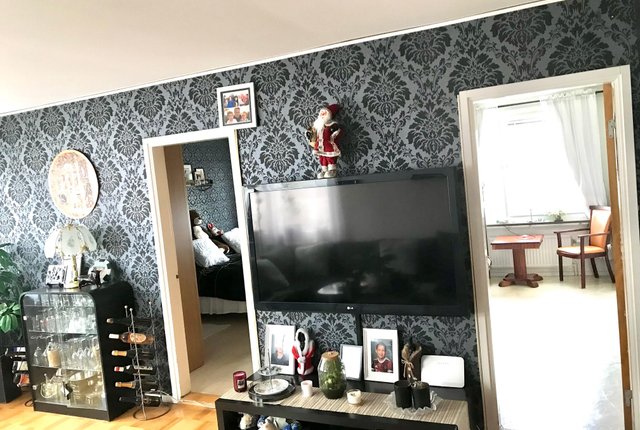 Vallhornsvägen 12, Skogås - bild 3