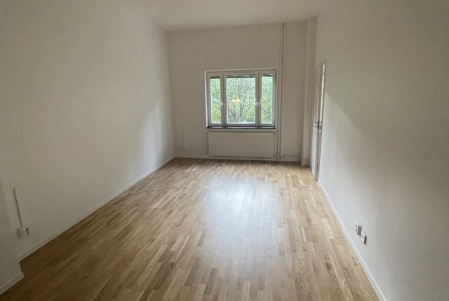 Vårholmsbackarna 110, Skärholmen - bild 2