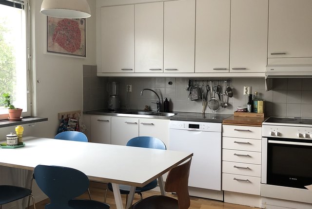 Nioörtsvägen 18, Hägersten - bild 1