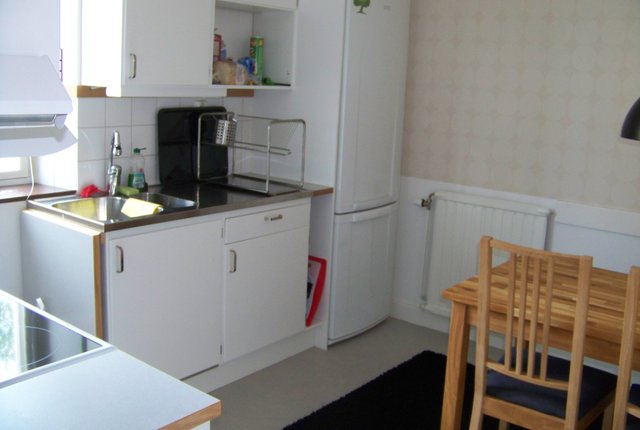 Abrahamsbergsvägen 12, Bromma - bild 1