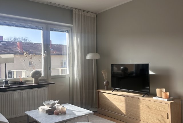 Dellensvägen 6, Årsta - bild 1
