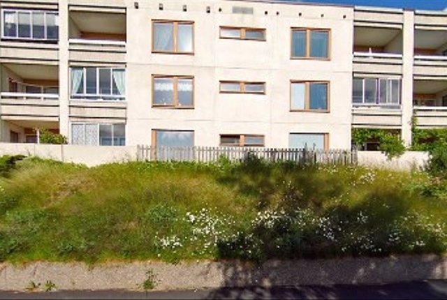 Poppelgården 12, Angered - bild 1