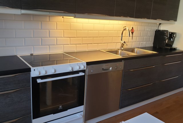 Parkvägen 20, Handen - bild 2