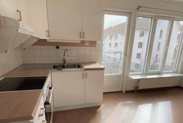 Vallagränd 39, Handen - bild 1