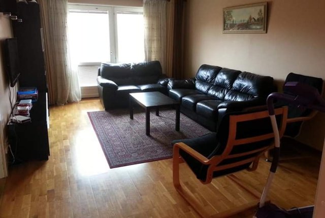 Flyghamnsgatan 11, Skarpnäck - bild 1