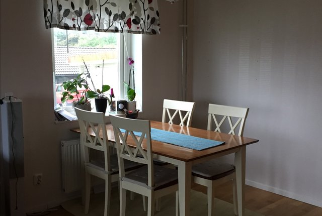 Lyckåsvägen 2F, Olofstorp - bild 1