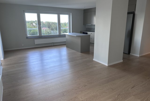 Gärdes backe 1B, Danderyd - bild 1