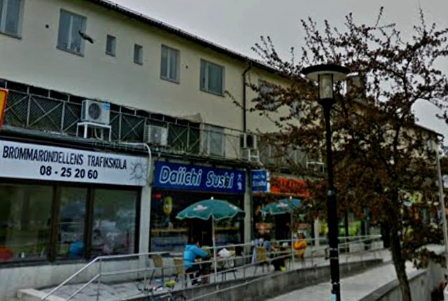 Klädesvägen 7, Bromma - bild 1