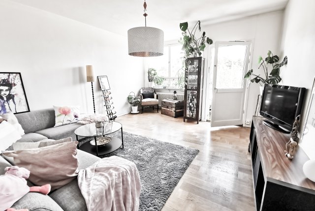 Spånga kyrkväg 421, Spånga - bild 1