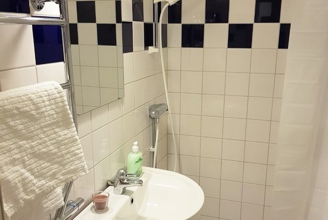 Faringeplan 10, Spånga - bild 2