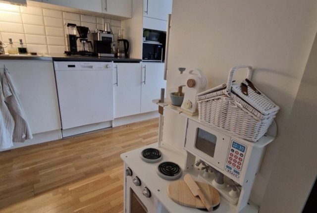 Bredkilsbacken 4, Solna - bild 2