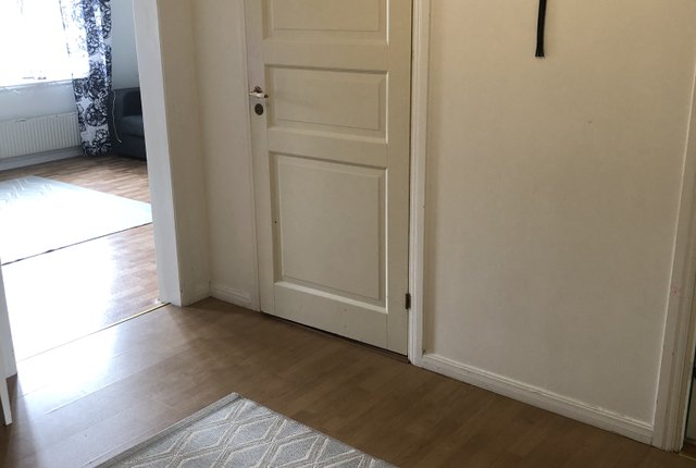 Holmens väg 4A, Edsbro - bild 2