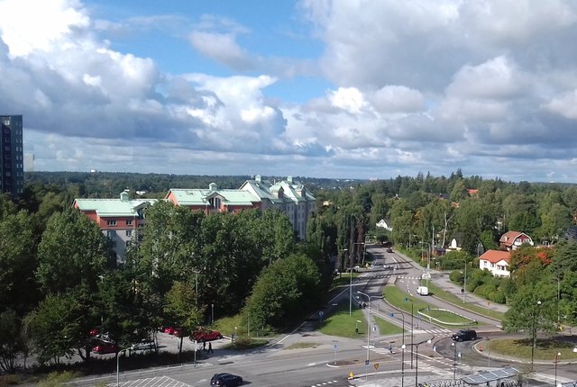 Golfvägen 10, Danderyd - bild 1