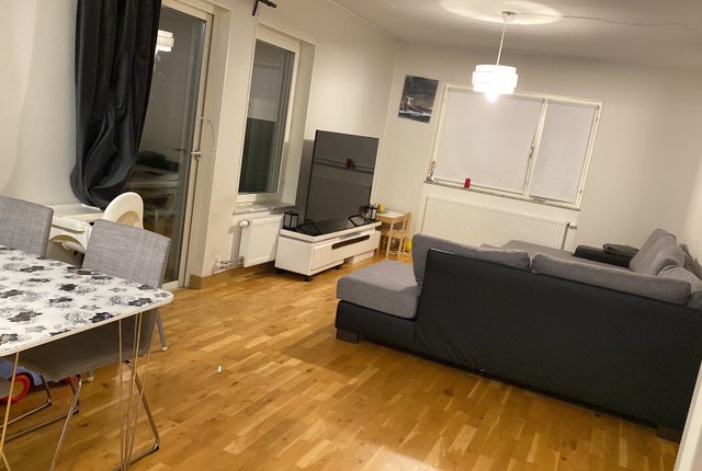 Valsta Gårdsväg 10, Märsta - bild 4