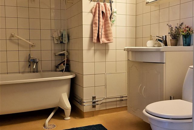Finnstastigen 70, Bro - bild 4
