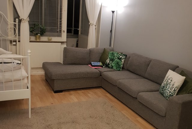 Bäckgårdsvägen 40, Vårby - bild 1