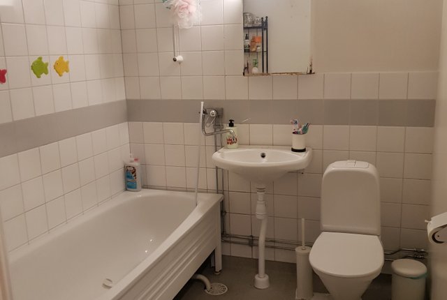 Bäckgårdsvägen 40, Vårby - bild 3