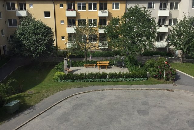 Rusthållarvägen 39, Bagarmossen - bild 1