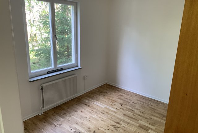 Mosstenabacken 13, Bandhagen - bild 2