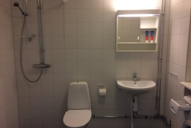 Arkens Väg 26, Handen - bild 3